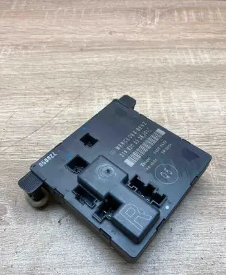 Mercedes-Benz E W212 Door control unit/module 2198200326