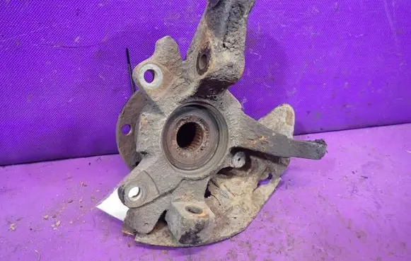 Fiat Doblo Front wheel hub spindle knuckle