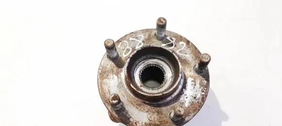 Nissan Quest Front wheel hub