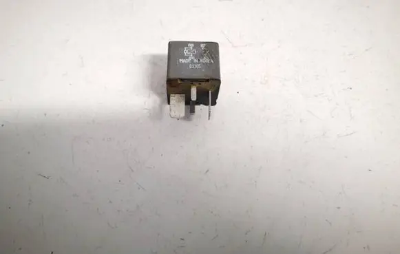 Dodge Journey Other relay 04692139aa