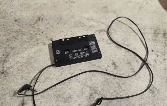 Volvo V70 AUX in-socket connector Ae555a