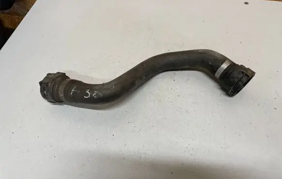BMW 1 F20 F21 Engine coolant pipe/hose 7811129
