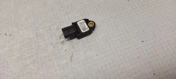 Toyota Verso Airbag deployment crash/impact sensor 898310F010 3369067556
