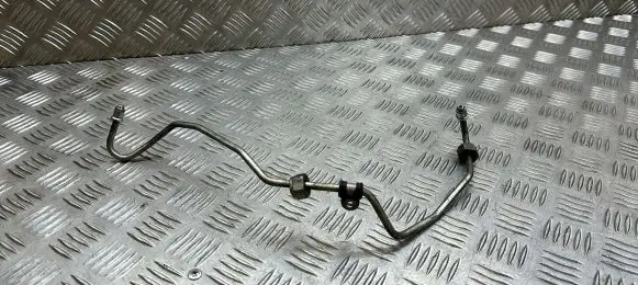 Jeep Grand Cherokee Fuel injector supply line/pipe 