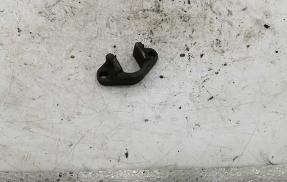 BMW 3 E46 Fuel Injector clamp holder NOCODE