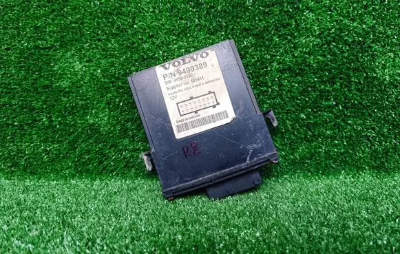 Volvo V70 Auxiliary heating control unit/module 9499389