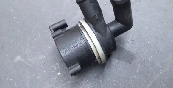 Volkswagen PASSAT B7 Coolant level sensor 5N0965561A