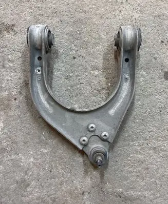 Mercedes-Benz E W211 Front upper control arm/wishbone 