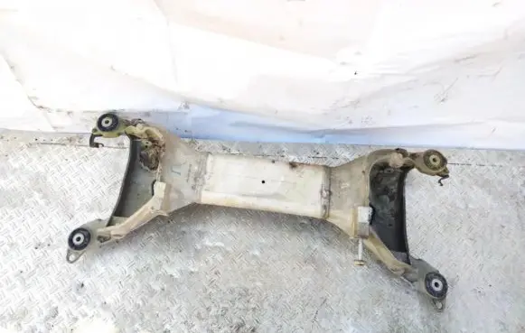 Peugeot 508 Rear subframe 9640718610