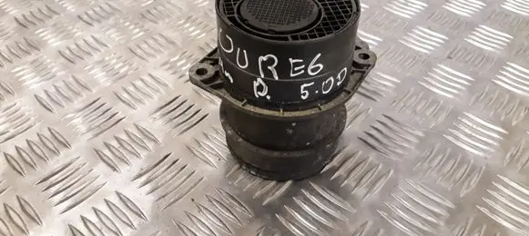 Volkswagen Touareg I Mass air flow meter 074906461B 0281002461