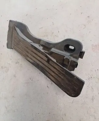 Skoda Octavia Mk2 (1Z) Accelerator throttle pedal 1K1721503P