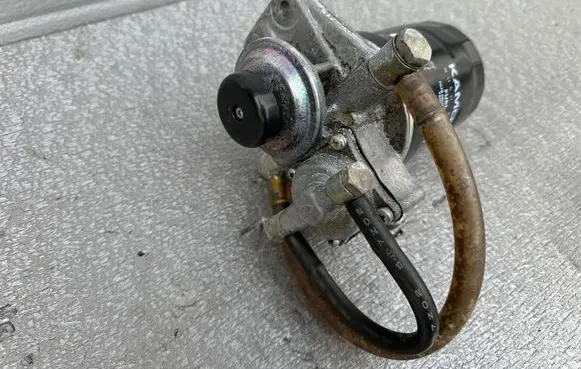 Nissan Patrol Y61 Mechanical fuel pump 16400VC101