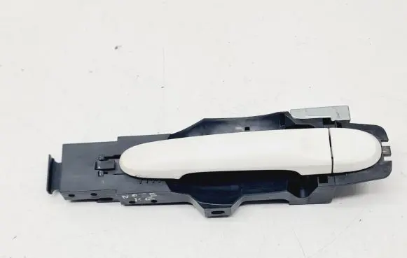 Nissan Note (E12) Rear door exterior handle