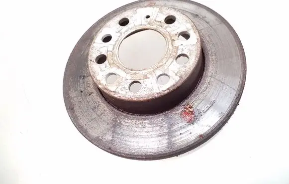 Volkswagen Touran I Rear brake disc