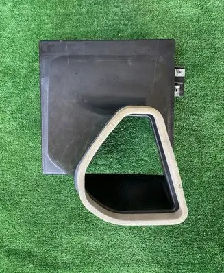 Land Rover Range Rover Velar Intercooler air channel guide J8A28C464A