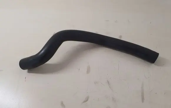 Nissan Qashqai Engine coolant pipe/hose
