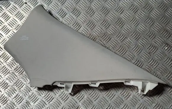 Toyota Avensis T250 (C) pillar trim 6247105100 6247105070