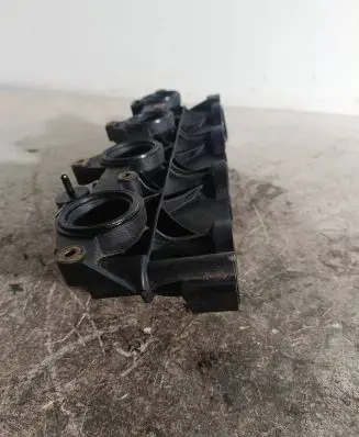 Renault Espace - Grand espace IV Intake manifold 8200684323 2118