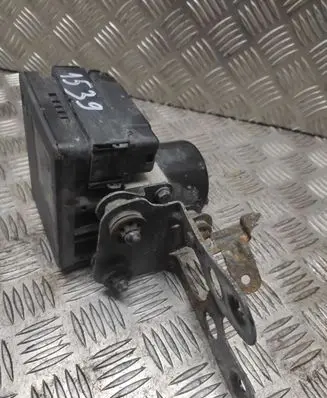 Volkswagen Golf Plus ABS Pump 1K0907379Q 1K0614517M