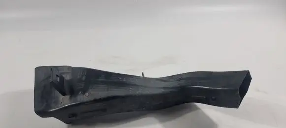 Land Rover Discovery 5 Cabin air duct channel HY322D209AC