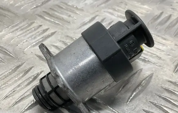 Audi Q2 - Fuel pressure regulator 0928400768