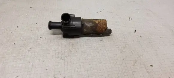 Volkswagen Transporter - Caravelle T4 Engine coolant pipe/hose