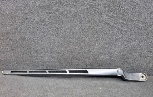 Audi Q7 4L Front wiper blade arm 4L1955407A