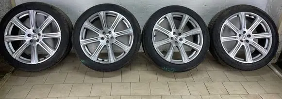 Volvo XC90 R21 alloy rim 31445015