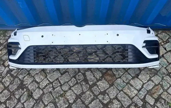 Volkswagen Golf VII Front bumper 5G0807221MJ