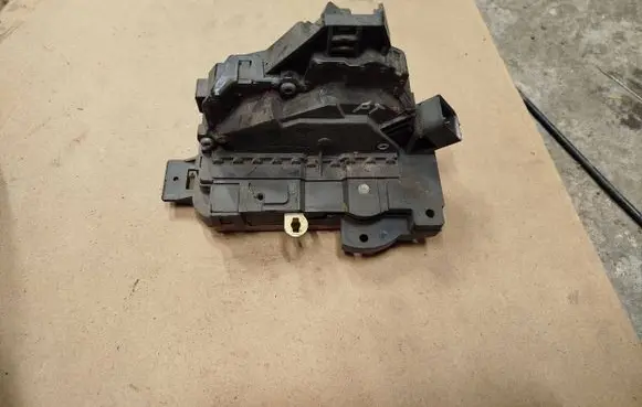Ford Focus Rear door lock 2S4AA26412BB 4214223 150270