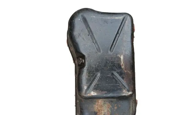 Volkswagen Golf III Oil sump 021103601B 021103601A