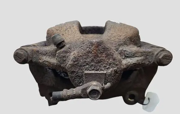 Toyota Avensis T270 Front brake caliper