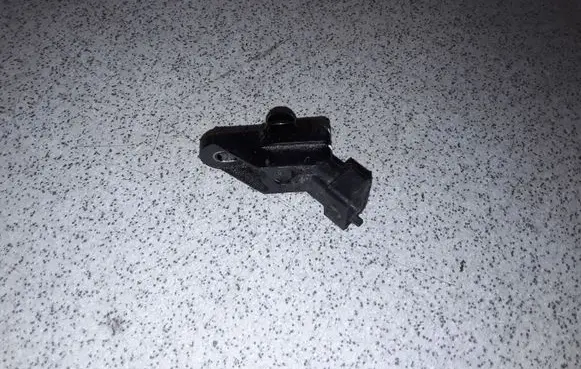 Fuel pressure sensor
