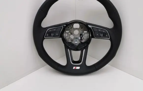 Audi A1 Steering wheel 82A419091AC
