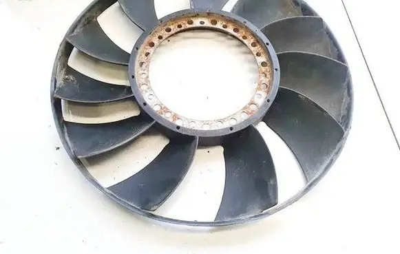 Audi A4 S4 B6 8E 8H Fan impeller 059121301a