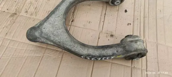 Mercedes-Benz S W220 Front control arm A2203309307 2203309307