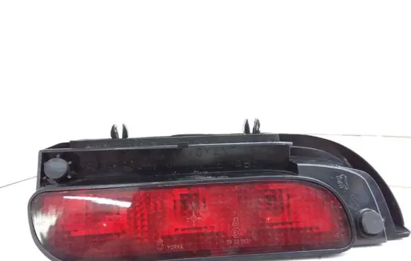 Citroen Berlingo Third/center stoplight 7R02569