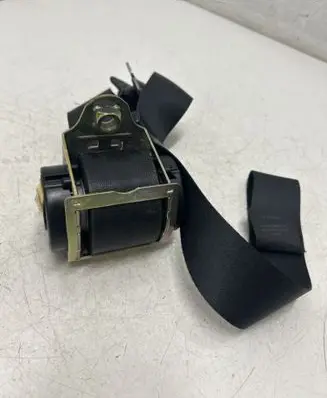 Mini One - Cooper R50 - 53 Front seatbelt 050503321 3525CJ32059
