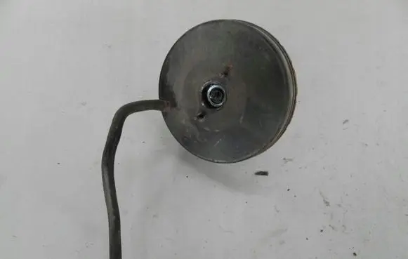 Subaru Impreza I Brake booster 