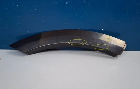 Audi Q8 Rear arch trim 4M8854820B 4M8854820A
