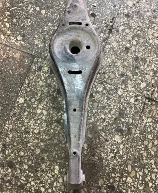 Volkswagen PASSAT B6 Rear upper control arm/wishbone