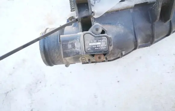 Audi A6 S6 C6 4F Air pressure sensor 0261230073 038906051d