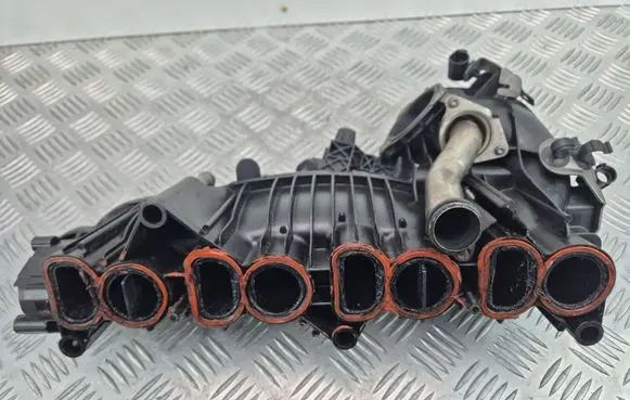 BMW X3 E83 Intake manifold 7797384 108452S10