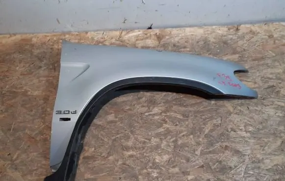 BMW X5 E53 Fender