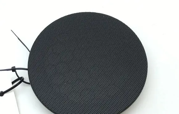 Side speaker trim/cover