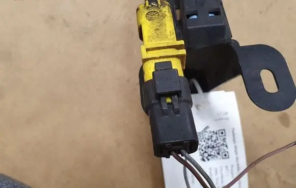 Peugeot 407 Tire pressure sensor 9655026480