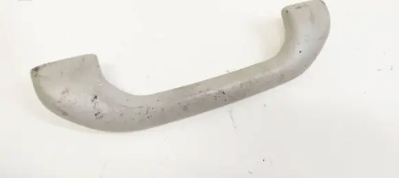 Mitsubishi Outlander Front interior roof grab handle