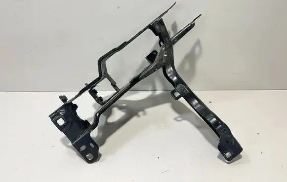 BMW X5 G05 Headlight/headlamp mounting bracket 7421709