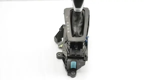 Ford Focus Gear shift switch/knob F1EP7K004MD3JA6