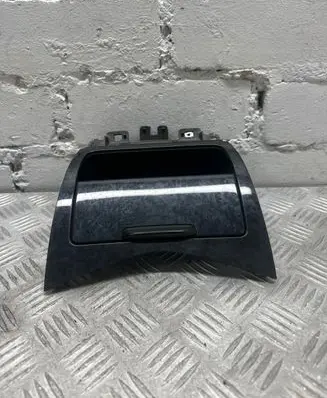 Car ashtray